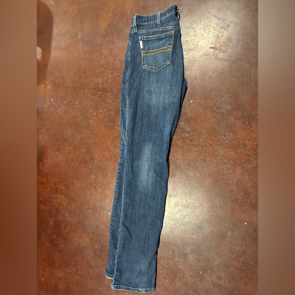 Cinch-Silver Label. Slim straight leg.